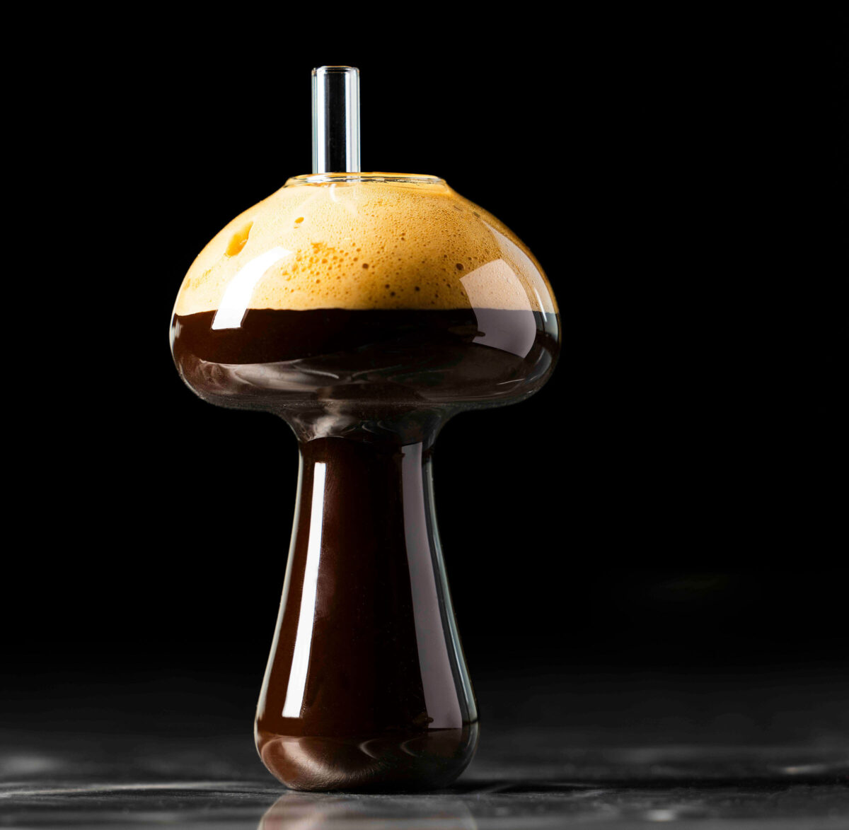 Made with vodka, Sheringham Coffee Liqueur, Meletti Cioccolato, fresh espresso (of course), a touch of Demerara and finished with Hennessy, this silky martini is almost as eye-opening as the views around you. That’s that sea-espresso